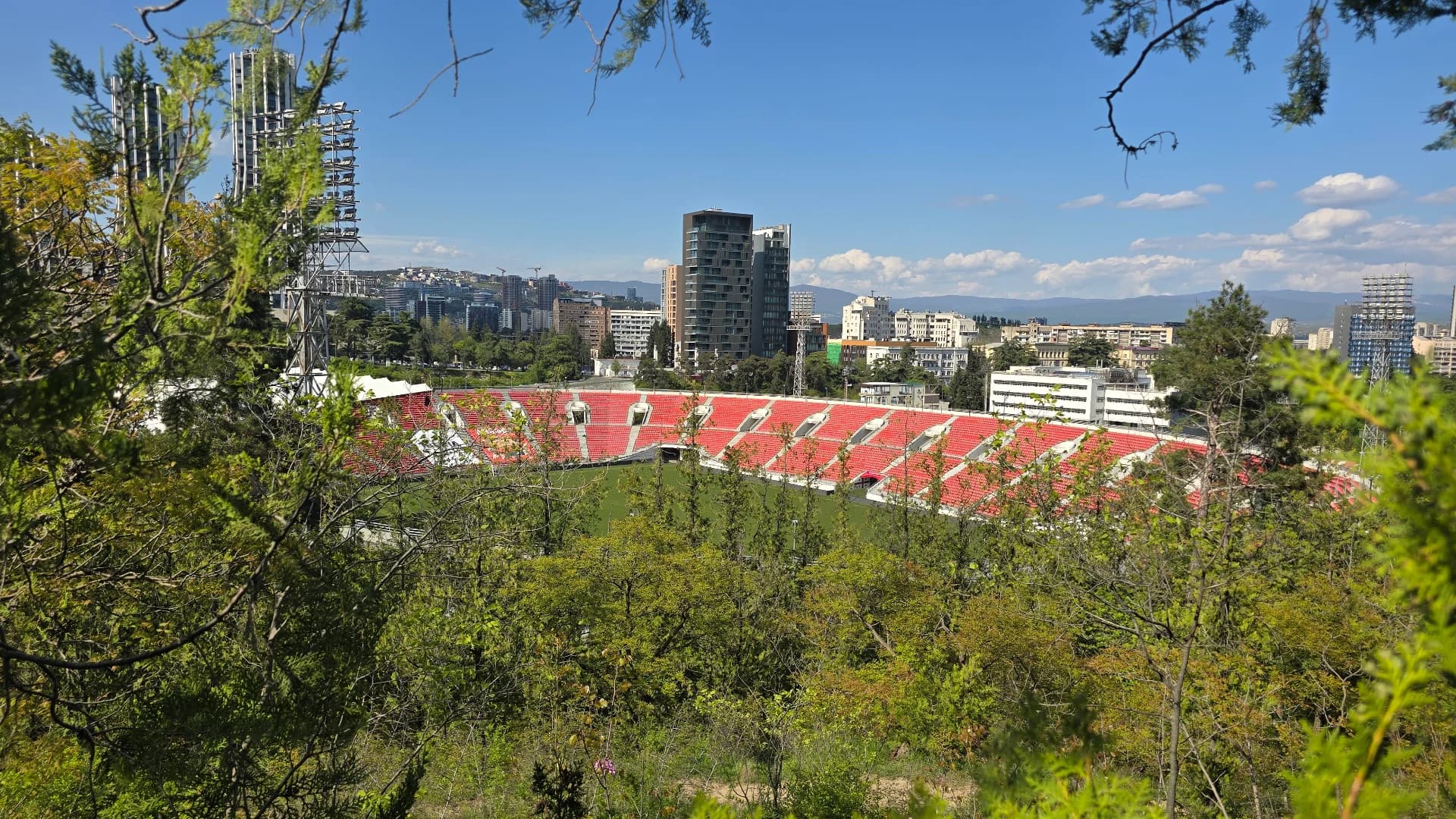 და იქიდანაც იმასქნათ