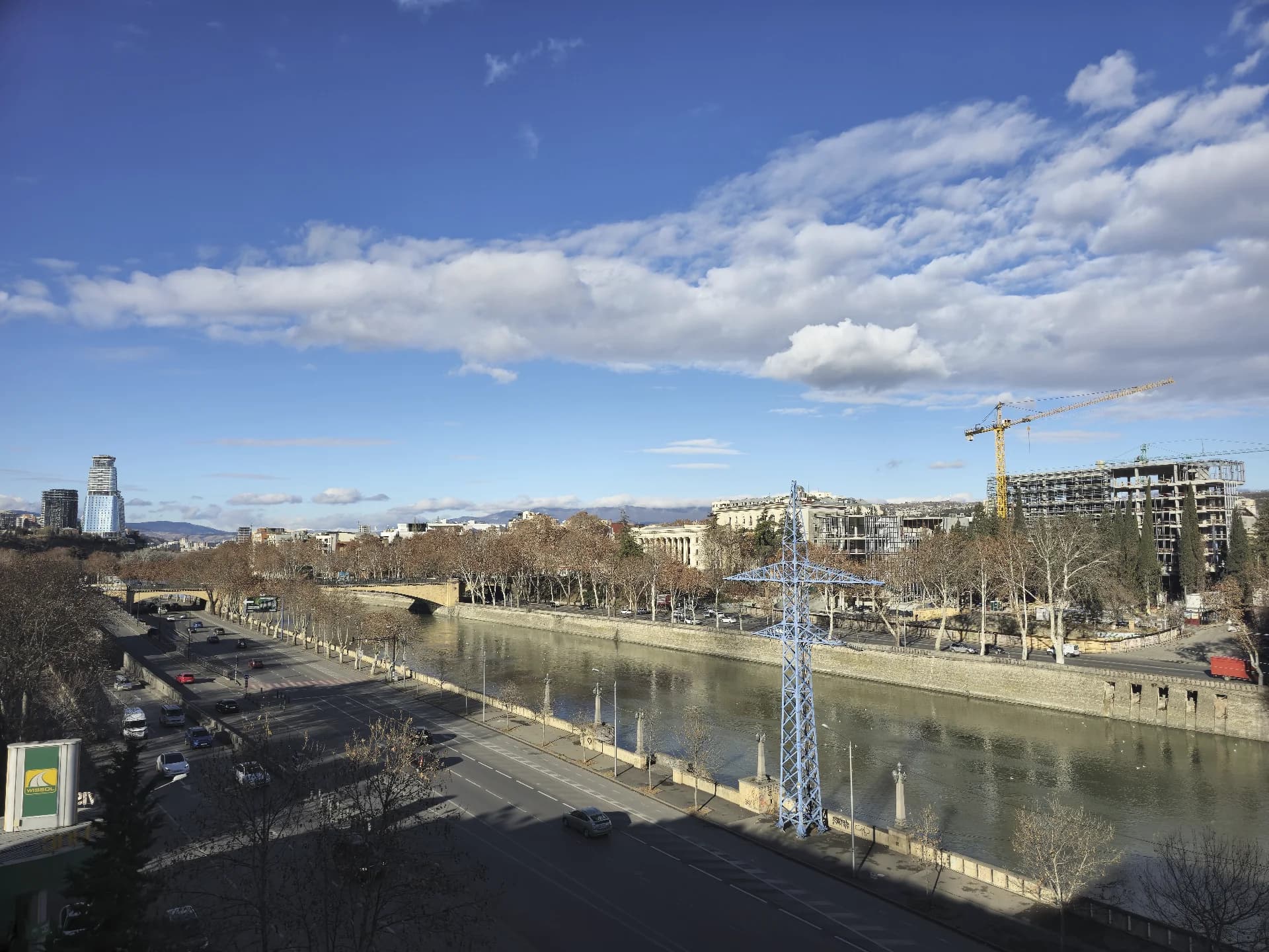 სათაური